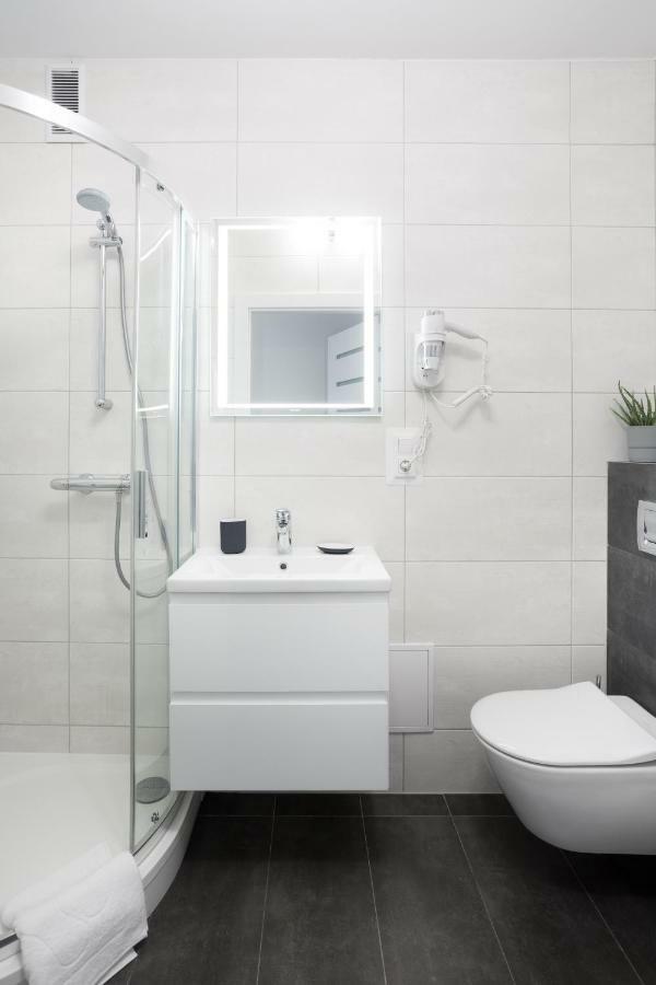 Lajsnij Sobie Apartment Познан Екстериор снимка